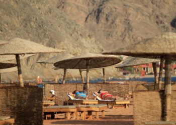 Взрыв в египетском курортном городе Таба: есть раненые, предположительно ракетный удар