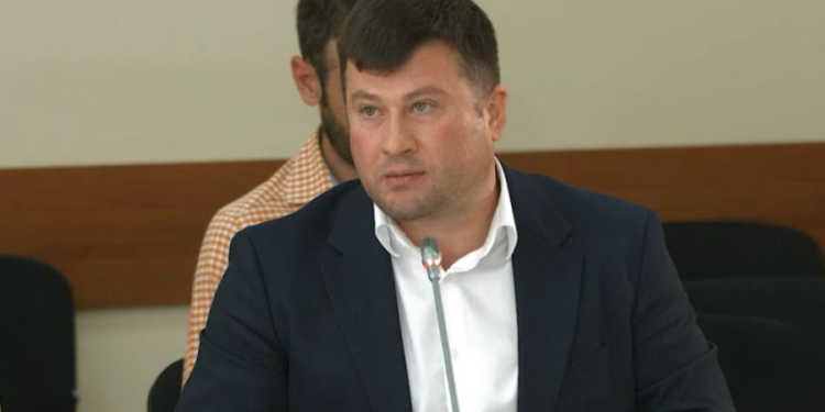 Парламент одобрил отставку члена ВСМ Юлиана Мунтяна | VIDEO