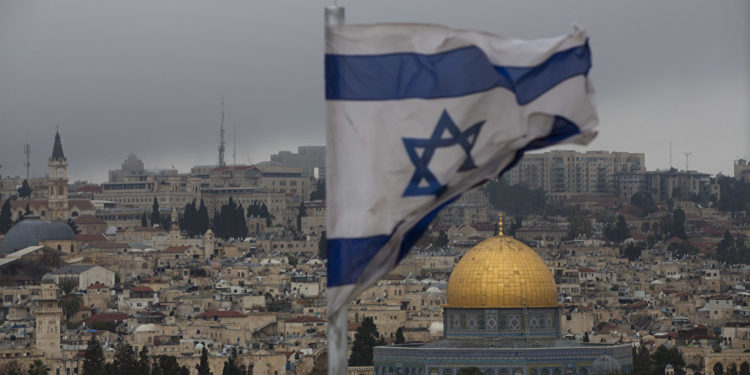 Израиль продлил срок действия виз для иностранцев