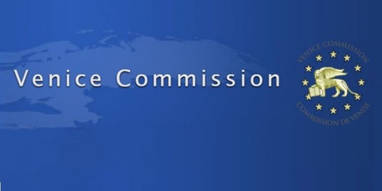 Венецианская комиссия: Некоторые рекомендации по законам о СИБ выполнены не полностью