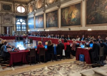 Patru inițiative legislative vor fi examinate de Comisia de la Veneția. Printre ele se numără și legea care interzice membrilor partidului „ȘOR” să participe la alegere | VIDEO