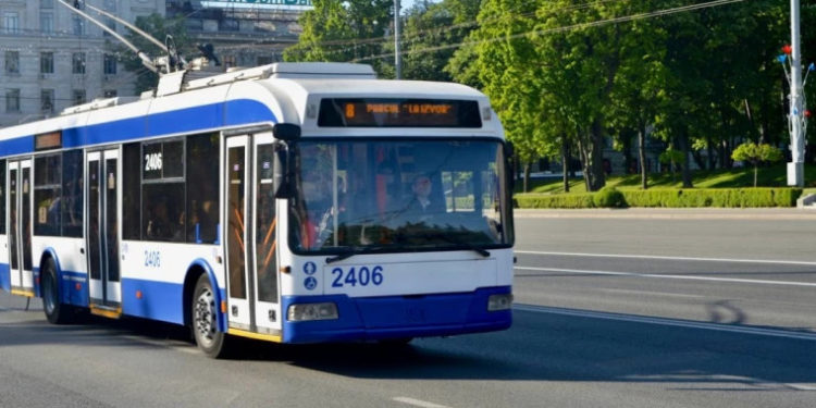 Centrul Chișinăului va fi închis și astăzi: Cum va circula transportul public