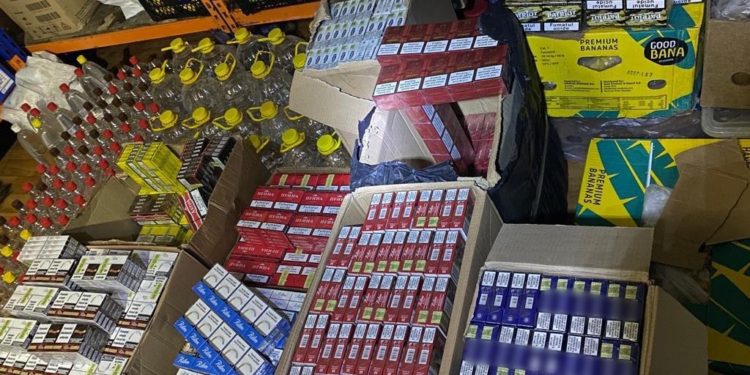 Afacere ilegală cu țigări și alcool etilic, deconspirată de polițiști în sudul țării