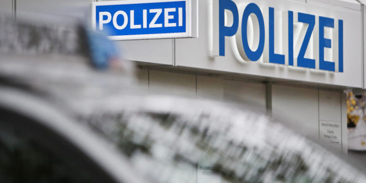 Un bărbat a fost arestat în Germania pentru că ar fi pregătit un atac împotriva unei demonstraţii pro-israeliene