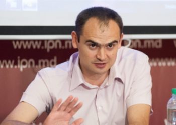Primarul de Condrița se vrea edil la Chișinău: Andrei Donică a depus actele la Consiliul Electoral de Circumscripție, pentru înregistrare în calitate de candidat | VIDEO