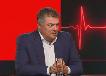 Octavian Calmîc: Moldova a irosit posibilitatea de a scădea tariful la gazele naturale