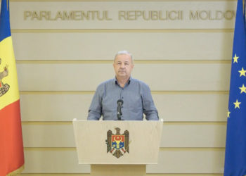Blocului Comuniștilor și Socialiștilor a rămas fără un deputat: Veaceslav Nigai a părăsit fracțiunea, motivându-și decizia prin existența unor neînțelegeri | VIDEO