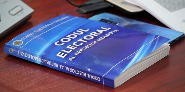 Promo-LEX, șir de reproșuri după modificările aprobate de CSE la Codul Electoral: Un precedent periculos, care ar putea influența rezultatele scrutinului și să pună la îndoială legalitatea lor | VIDEO