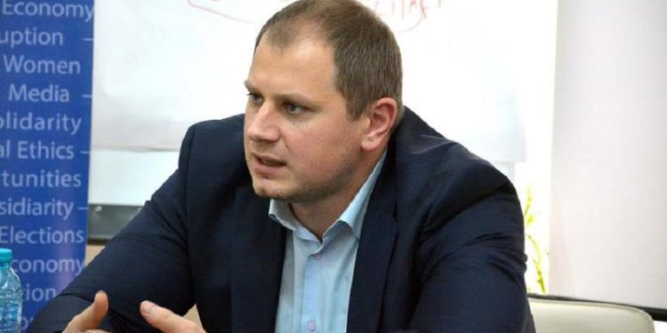 Ștefan Gligor a depus actele pentru înregistrare în calitate de candidat pentru Primăria Capitalei, în ultima zi. Ce a promis candidatul Partidului „Schimbării” | VIDEO