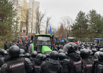 Fermierii cer instituirea de urgență a unui moratoriu la calcularea penalităților pentru credite: Dacă nu se găsesc soluții, ieșim la proteste | VIDEO