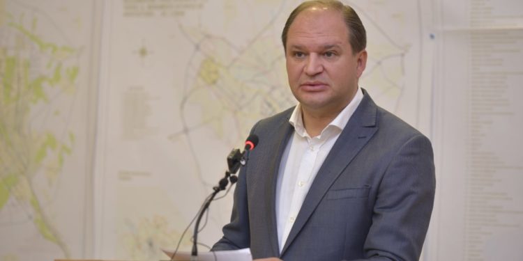 Rezultatele proiectului de îmbunătățire a sistemului de transport public din Chișinău vor fi vizibile la sfârșitul acestui an. Ion Ceban: „Este o abordare complexă” | VIDEO