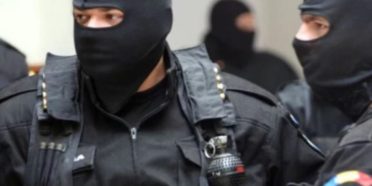 „Niciun partid de opoziție nu a fost vreodată supus unei asemenea presiuni”. Reacția partidelor „Renașterea” și „Șansa” la perchezițiile organizate la membrii formațiunilor | VIDEO