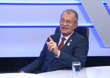 Un profesor universitar refuză sporul de 5.000 de lei acordat de Guvern: Demnitatea umană trebuie să fie respectată, dar nu cumpărată