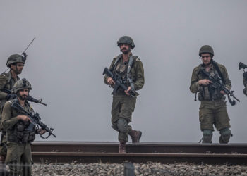 „Fără electricitate, fără alimente, fără combustibil”. Israelul anunță blocadă totală asupra Fâşiei Gaza. În același timp, o rachetă a căzut pe aeroportul din Tel Aviv | VIDEO