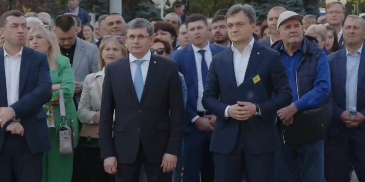 PAS s-a lansat în campania electorală pentru alegerile locale generale. Printre participanții la evenimentul organizat în scuarul Teatrului de Operă și Balet „Maria Bieșu”, au fost Igor Grosu și Dorin Recean | VIDEO