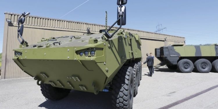 Alte două transportoare blindate „Piranha-3 H” au fost livrate Armatei Naționale. Anunțul Ministerului Apărării | VIDEO