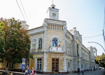 Lupta pentru fotoliul de edil al capitalei, tot mai aprigă: Ion Ceban, invitat la dezbateri de către Adrian Albu și Victor Chironda. Ce a răspuns candidatul MAN | VIDEO