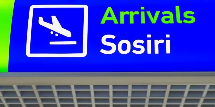 „Îmi era foarte frică. Se auzeau împușcături toată ziua”. Al patrulea avion charter cu moldovenii aflați în Israel, a ajuns în Moldova, cu sprijinul lui Ilan Șor | VIDEO