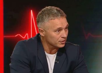 Teo Cârnaț, după valul de critici stârnit de slipii săi cu stema țării: Trolii Maiei Sandu și ai PAS au încercat mă distrugă pe internet, însă nu le-a reușit