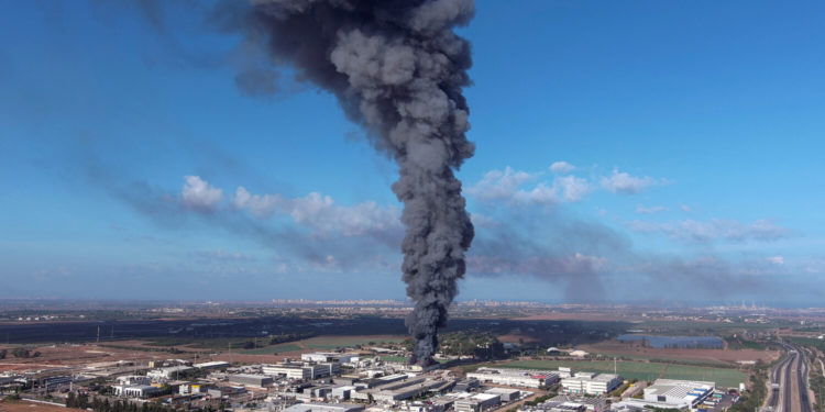 Минздрав заявил о гибели сотни человек в Израиле