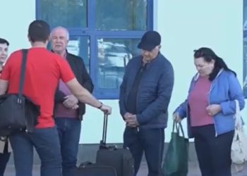 „De acolo să zbori este foarte greu, peste tot se bombardează. Îi mulțumesc domnului Ilan Șor”. Moldovenii reveniți acasă din Israel, recunoscători pentru ajutorul primit și deranjați de lipsa reacției din partea autorităților | VIDEO