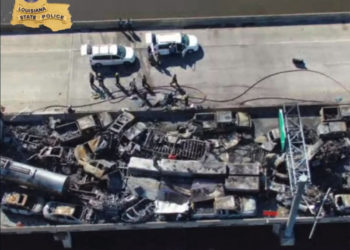 Cel puțin șapte oameni au murit în cumplitul accident în lanț, în SUA: Cauza impactului – ceața și fumul degajat de incendii | VIDEO