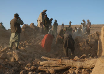 Cutremur cu magnitudinea de 6,3 grade, urmat de patru replici majore în Afganistan: Peste 2.000 de oameni au murit