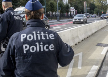 Amenințarea teroristă ar putea crește în UE. Comisia Europeană avertizează asupra „atacurilor comise de lupii singuratici”