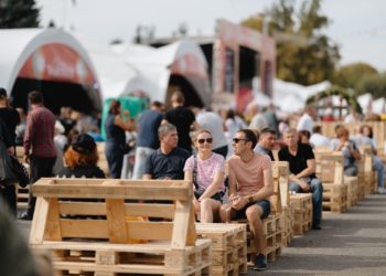 Traficul pe unele străzi din capitală, suspendat de Ziua Vinului: Vezi cum va circula transportul public