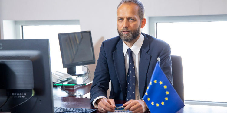 Янис Мажейкс после того, как КЧС приостановила действие лицензий 6 телеканалов: Предстоит проанализировать, как именно было принято это решение | VIDEO