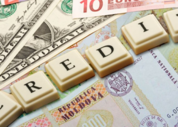 Doi ex-premieri bat alarma: Moldova achită miliarde de lei băncilor pentru deservirea creditelor | VIDEO