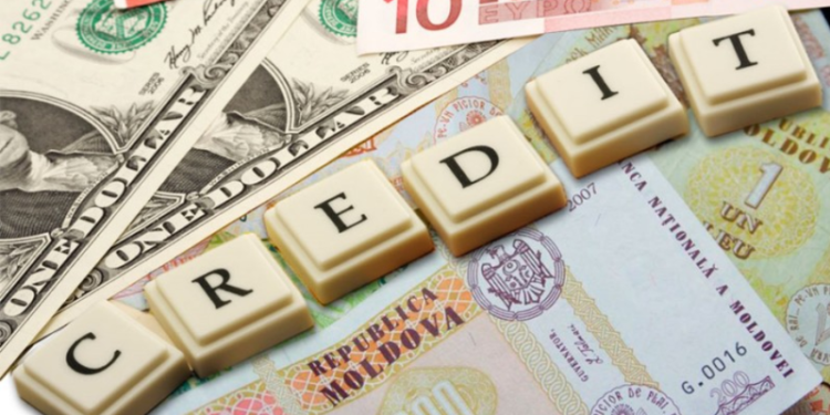 Doi ex-premieri bat alarma: Moldova achită miliarde de lei băncilor pentru deservirea creditelor | VIDEO