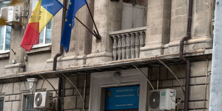 CEC a refuzat acreditarea mai multor observatori ruși pentru alegerile din 5 noiembrie. Reacția reprezentanței permanente a Rusiei la OSCE | VIDEO