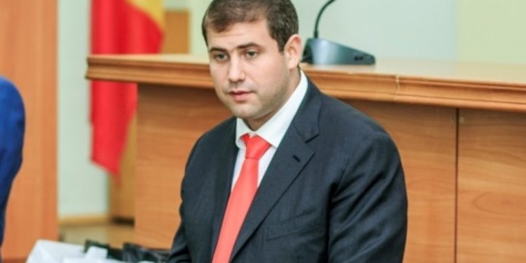 «Гибридная атака», «угроза нацбезопасности», «государственный переворот» и другие любимые речевые обороты властей для оправдания своих беззаконий. Как Илан Шор ответил на «расследование», объявленное главой СИБ Александром Мустяцэ | VIDEO